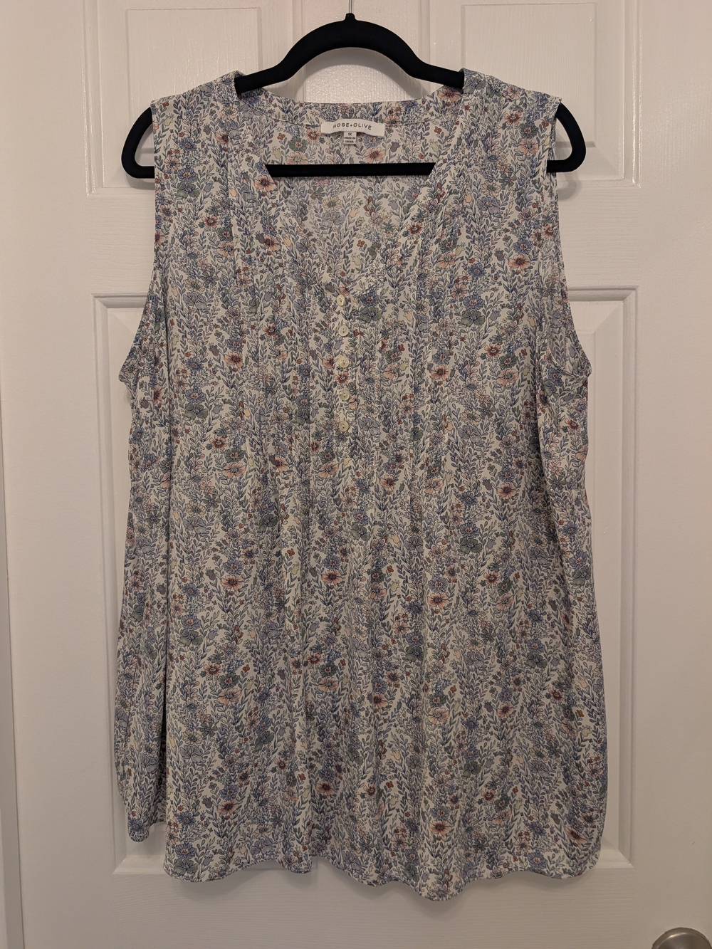 Rose + Olive Pastel Color Floral Print Sleeveless Blouse 1X